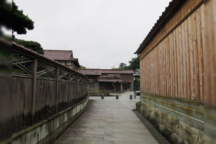 加賀橋立伝統的建造物群保存地区 3
