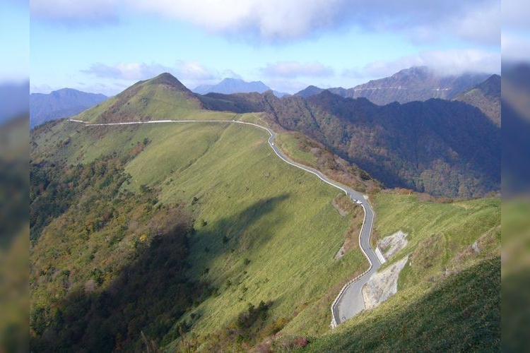 Kamegamori Forest Road (Kamegamori UFO Line)