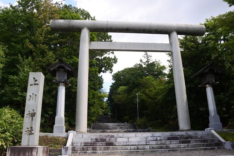 上川神社 (Kamikawa Jinja)