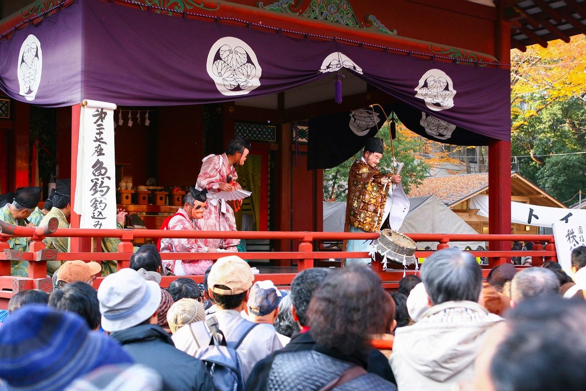 Kamiyo Kagura (Chichibu Jinja)