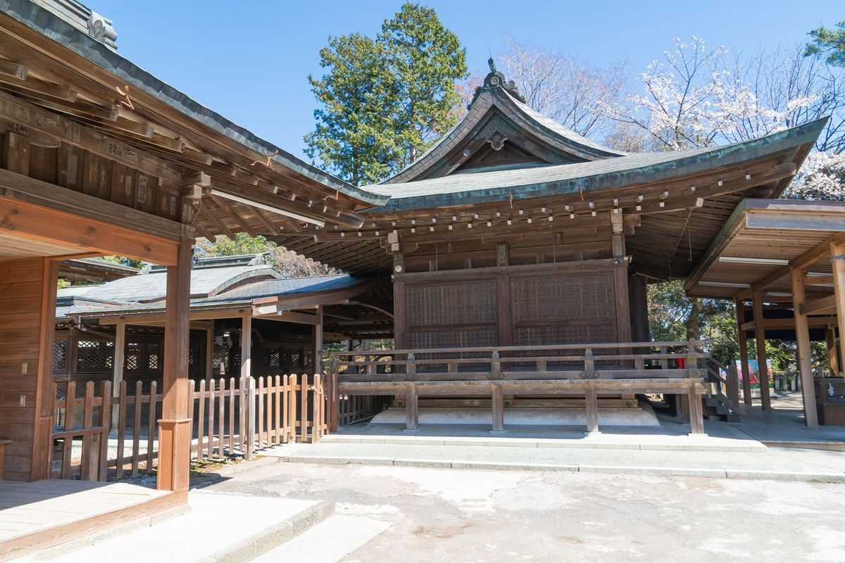 Karasawayama Jinja (Karasawayama Castle)