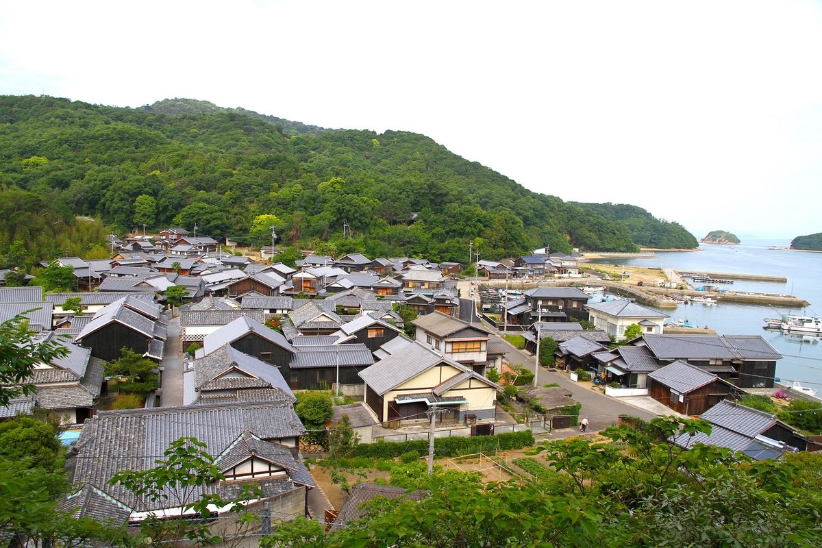香川县丸龟市盐饱本岛町笠岛(重要传统建筑群保存地区)