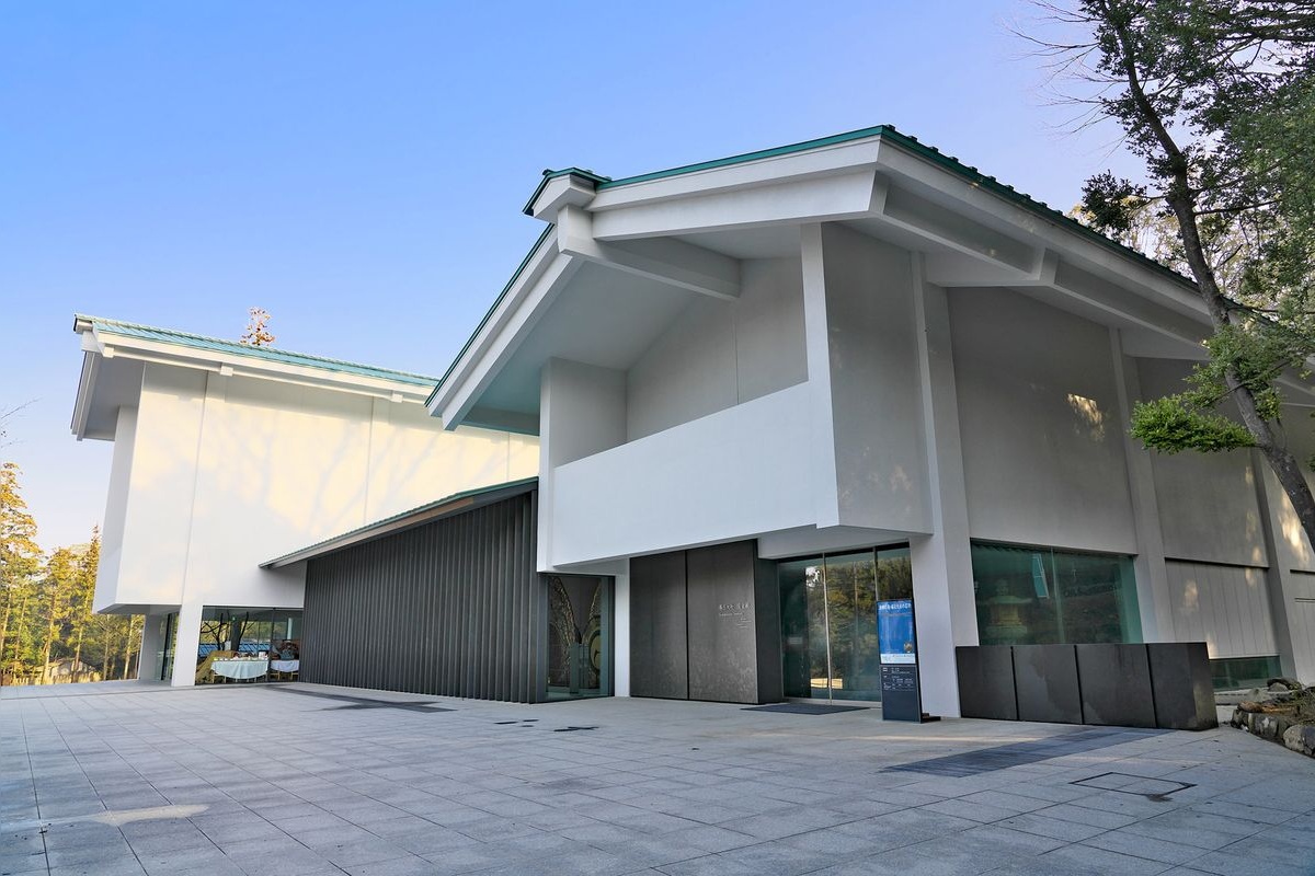 Kasuga Taisha National Treasure Museum