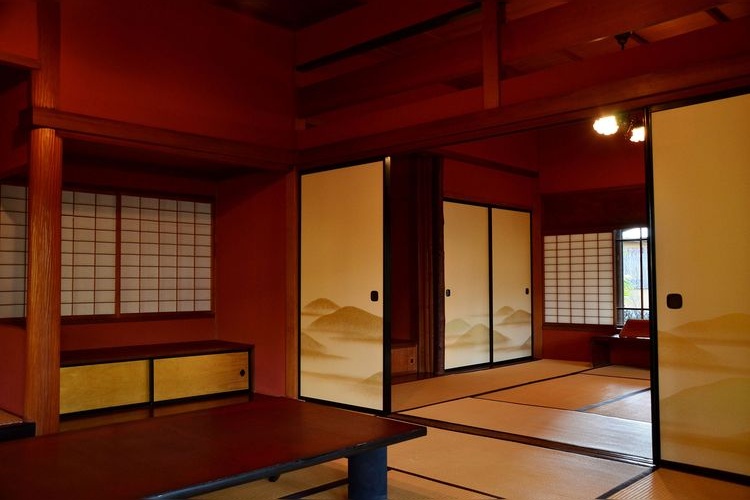 起雲阁 (Kiun-kaku)