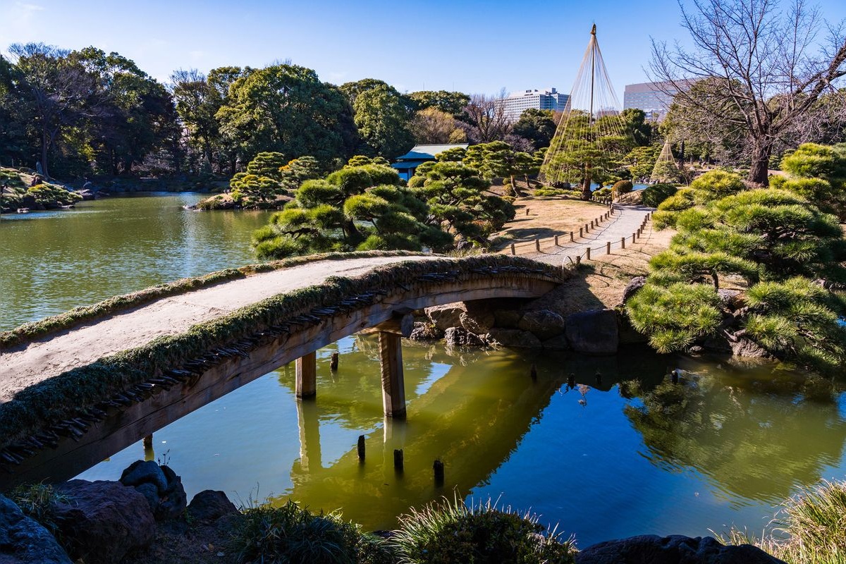 清澄庭園 (Kiyosumi Gardens)