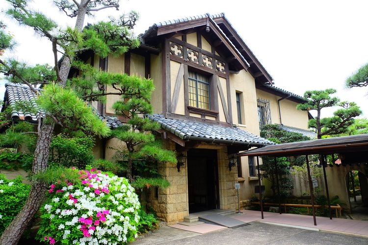 พิพิธภัณฑ์อิทโซ คิบายาชิ (Kobayashi Ichizo Memorial Museum)
