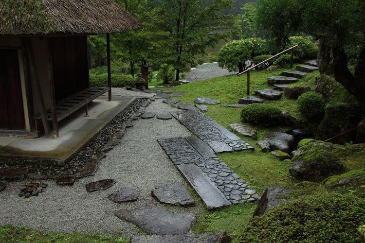 Kofune Shrine (Kofuen Garden) 4