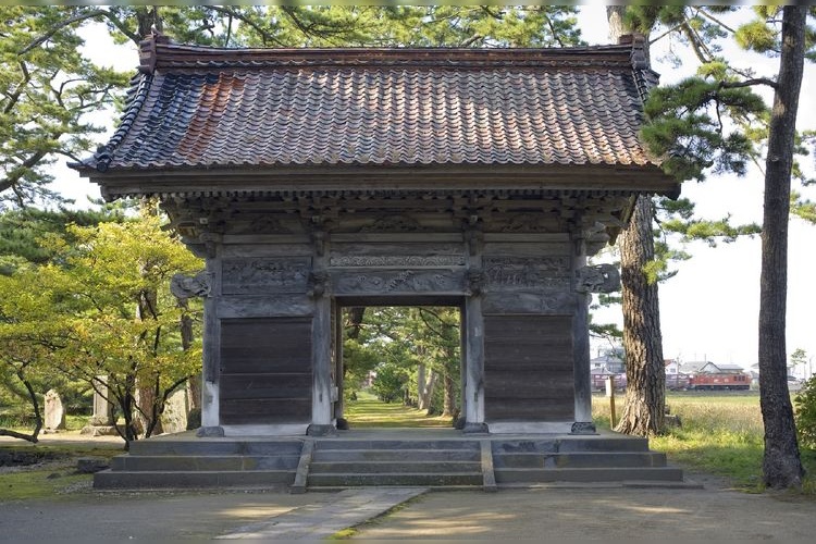 Komanji Temple