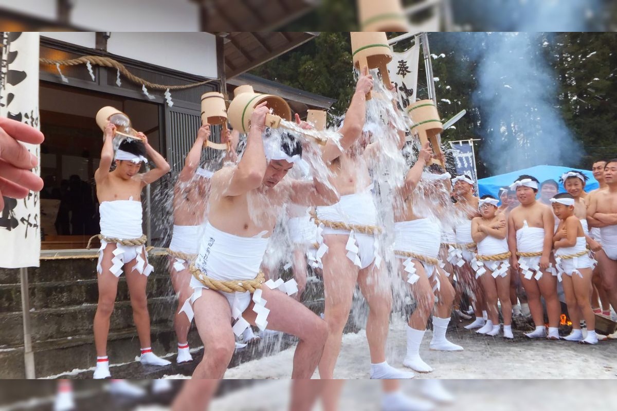 코시오우 신사 소민마츠리 (Koshiou Shrine Somin Matsuri)