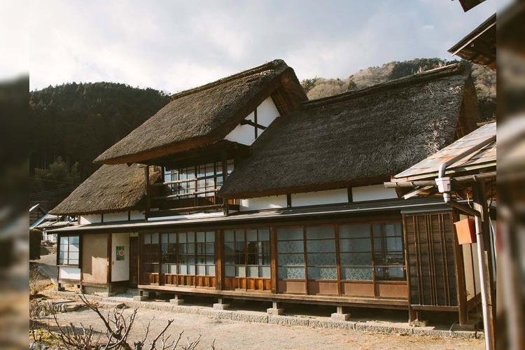 Koshu-shi Koshu Yamanashi Shimoo-dawara Kamijo (Traditionelles Gebäudeensemble)