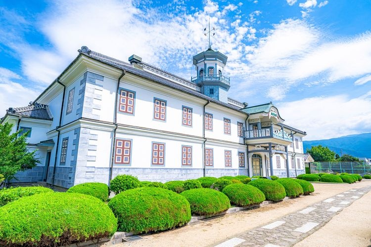 Sekyu Kaichi Gakko (Sekyu Kaichi School)