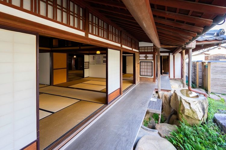 구 쿠보타 가문 저택 (Kyukubota Family Residence)