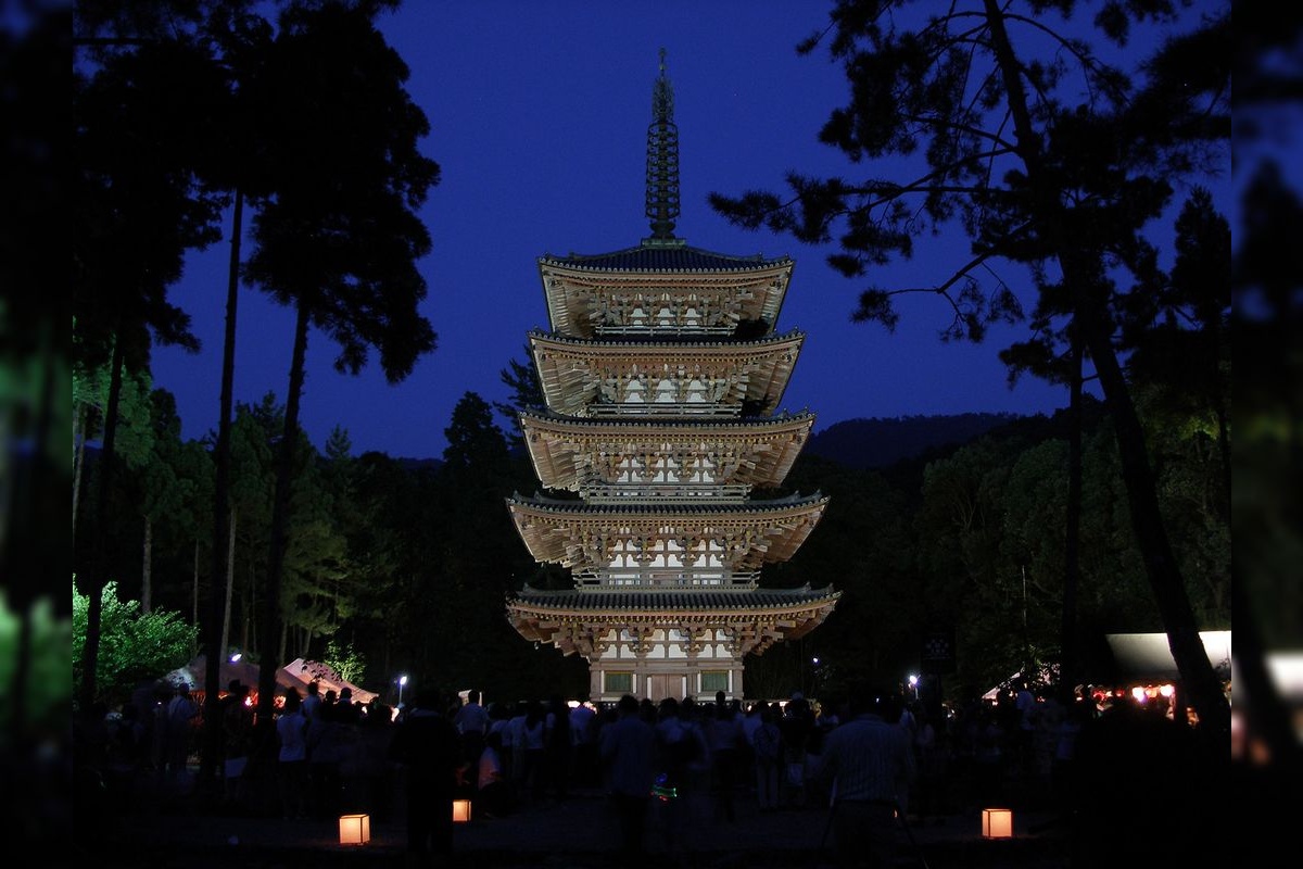 醍醐寺萬燈會