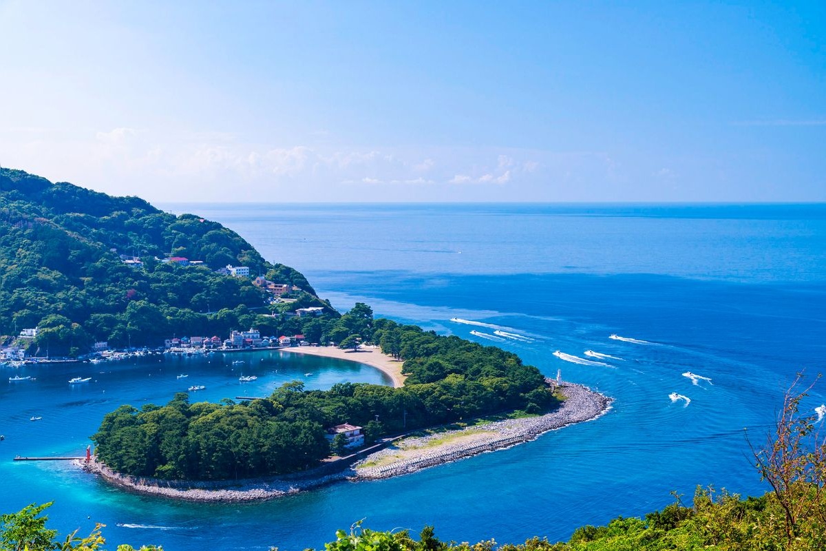 御浜岬(御滨岬)