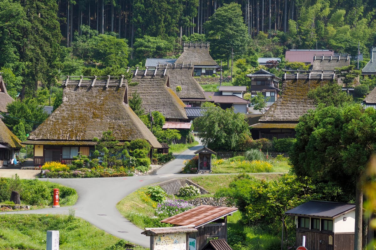 美山町（茅葺屋顶建筑群保存地区）