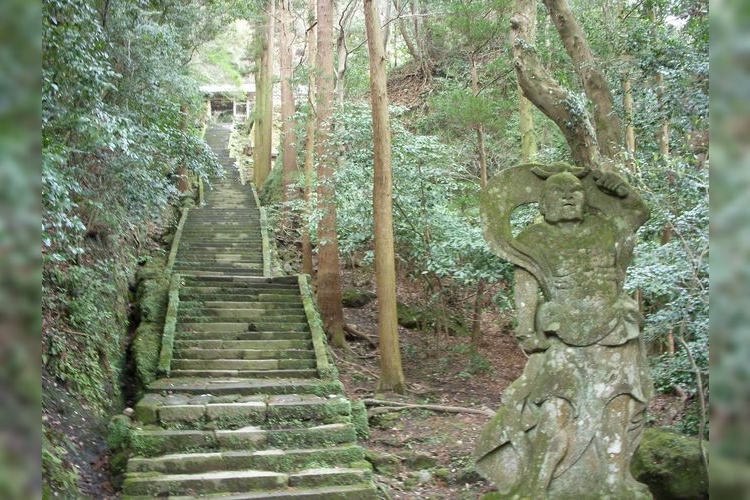 Monju Senji