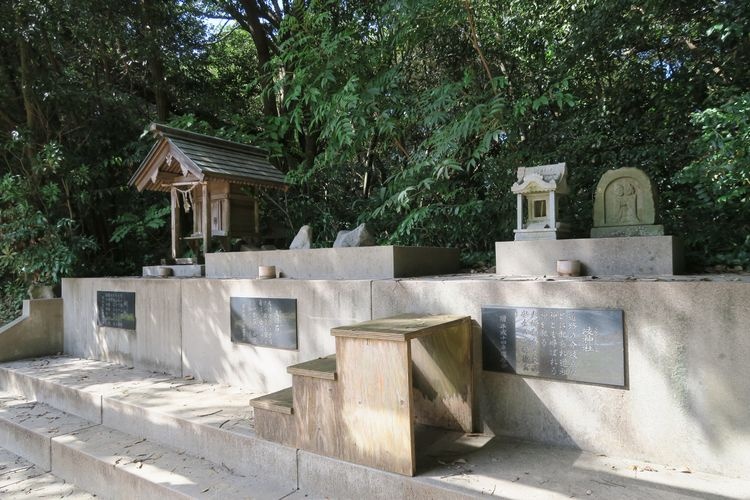 Nagahama Jinja Shrine 2