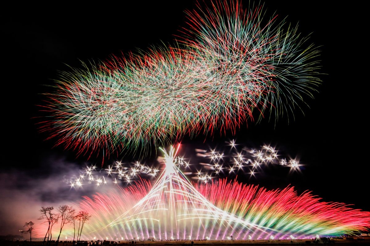 나가노 에비스코 불꽃축제(長野えびす講煙火大会)