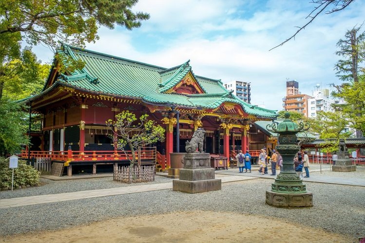 根津神社 (Nezu Jinja)