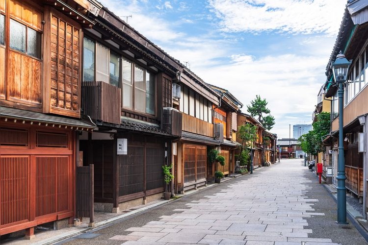 Nishi Chaya District 2