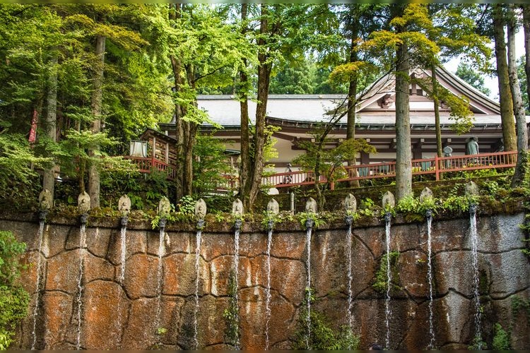 日石寺 3