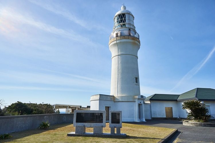 ประภาคารโอมาเอซากิ (Omaezaki Lighthouse)