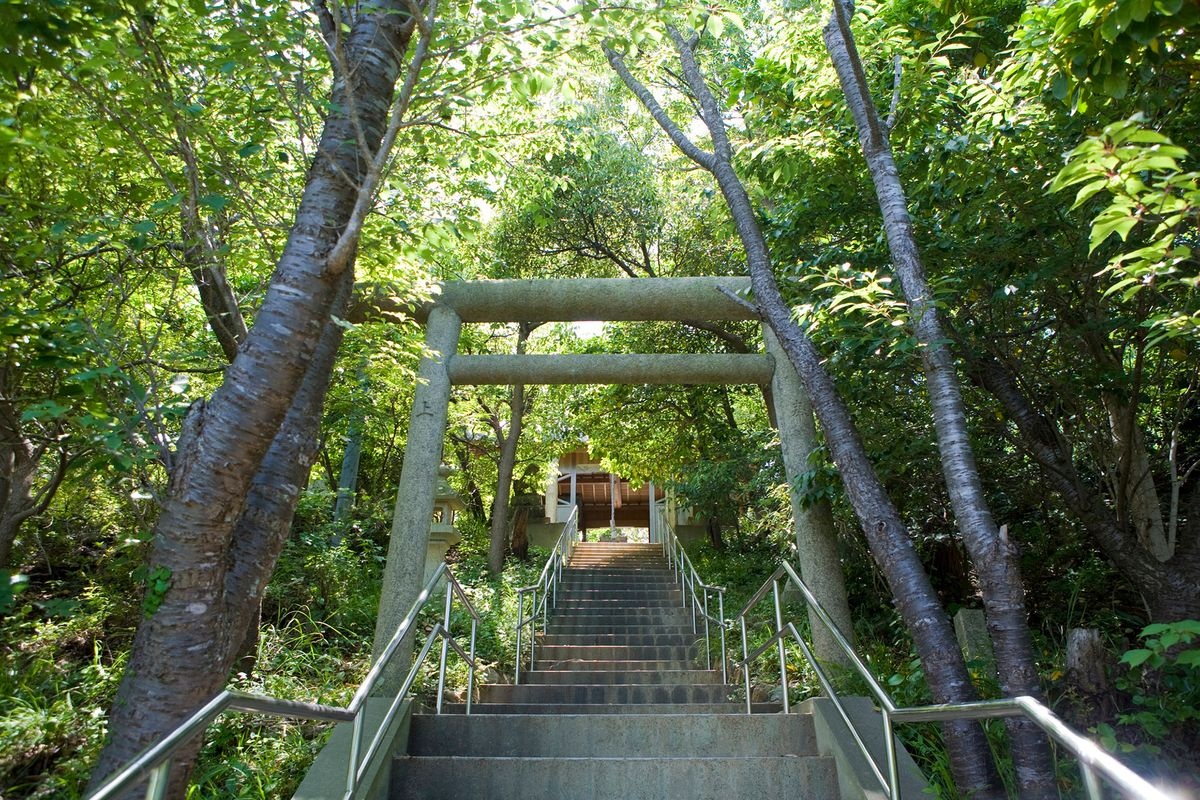 Onokoro Jinja (Onokorojima Jinja)