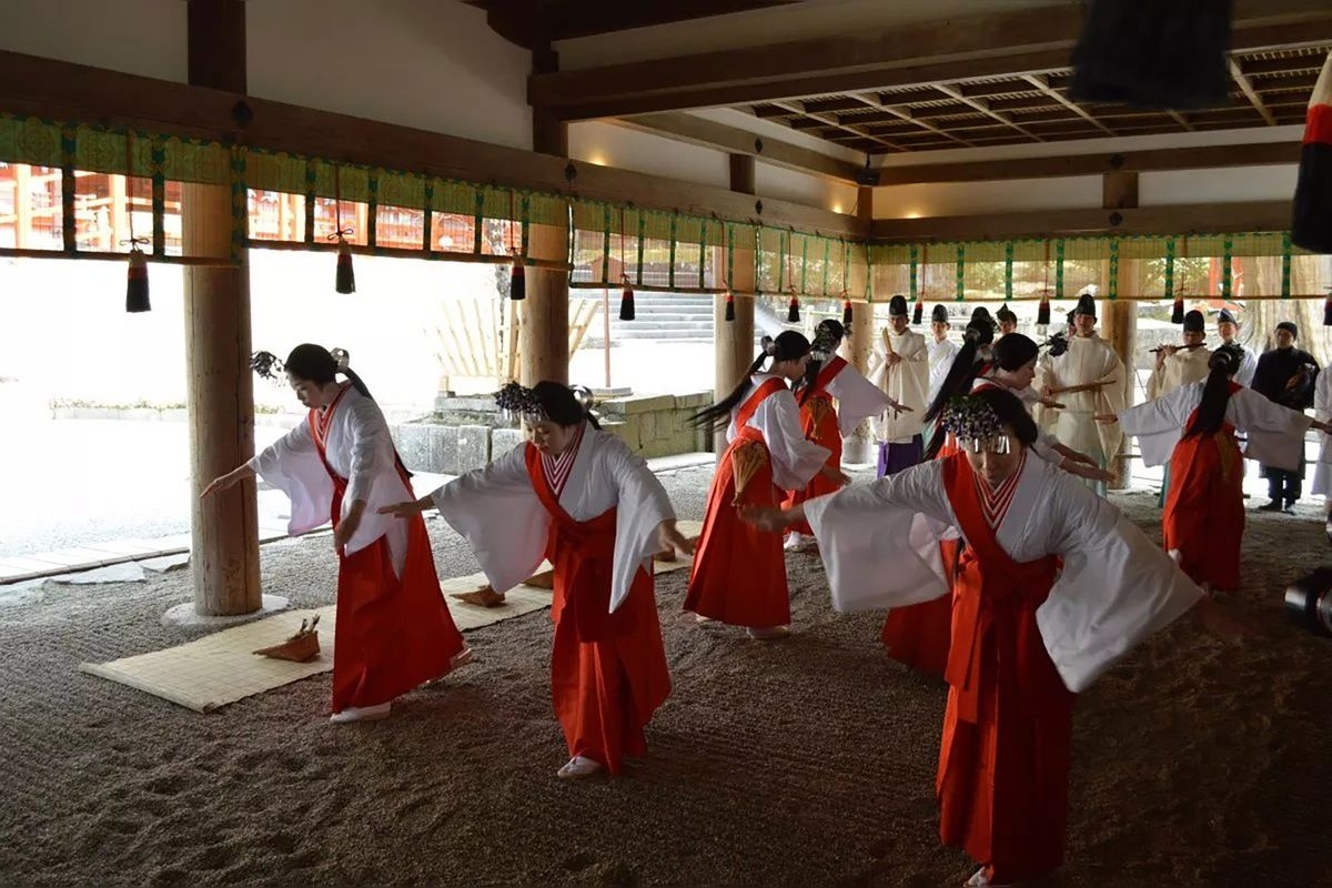 Ritual de Otaue (Kasuga Taisha)