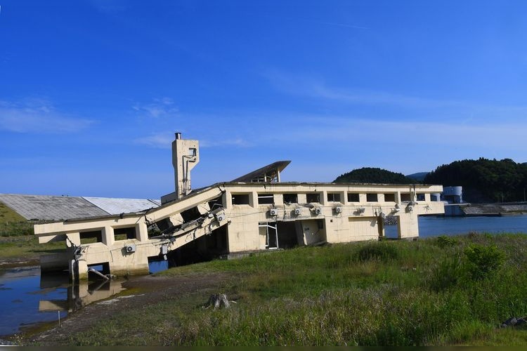 陸前高田青年旅館(震災遺構)