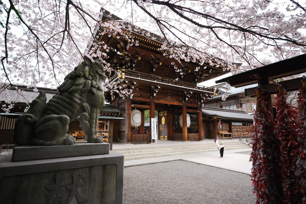 Samukawa Shrine