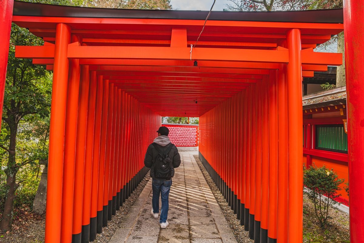 ศาลเจ้าซันโกะอินาริ (Sanko Inari Shrine)