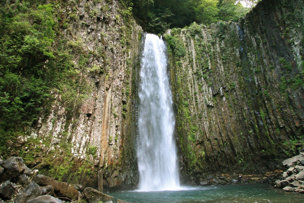 Kumanago Falls