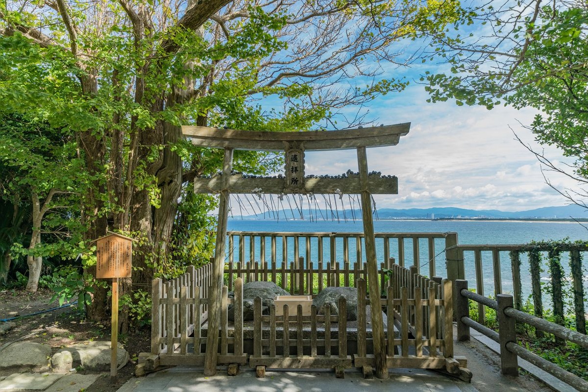 Shikaumi Jinja Shrine