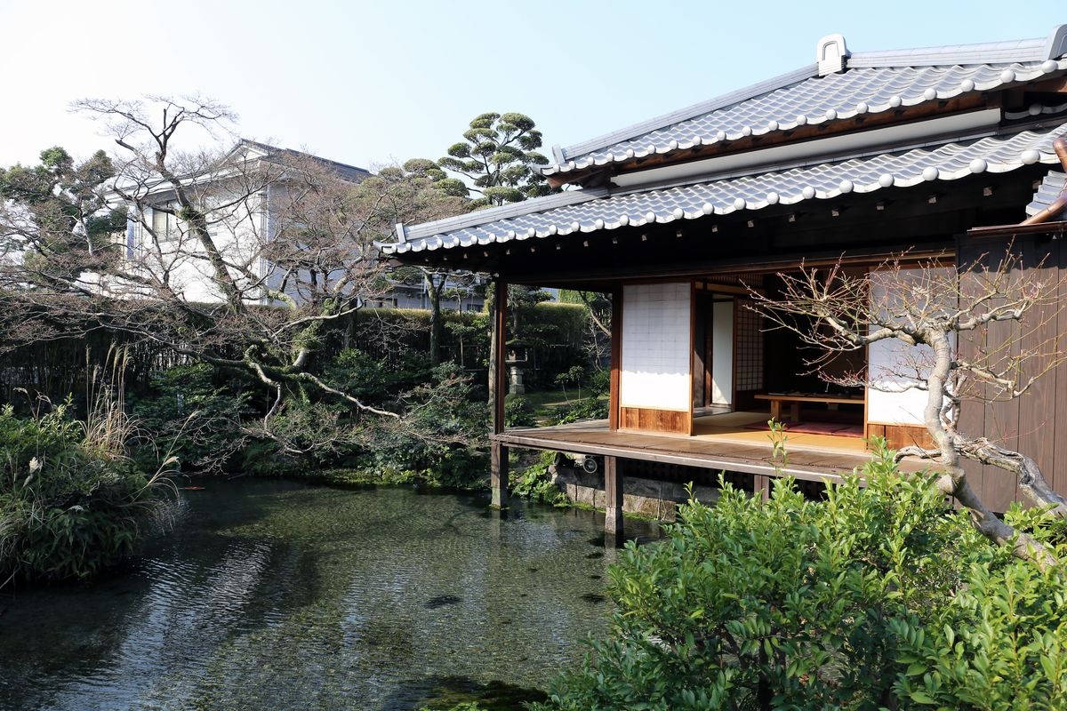 四明庄 (Shimeiso)