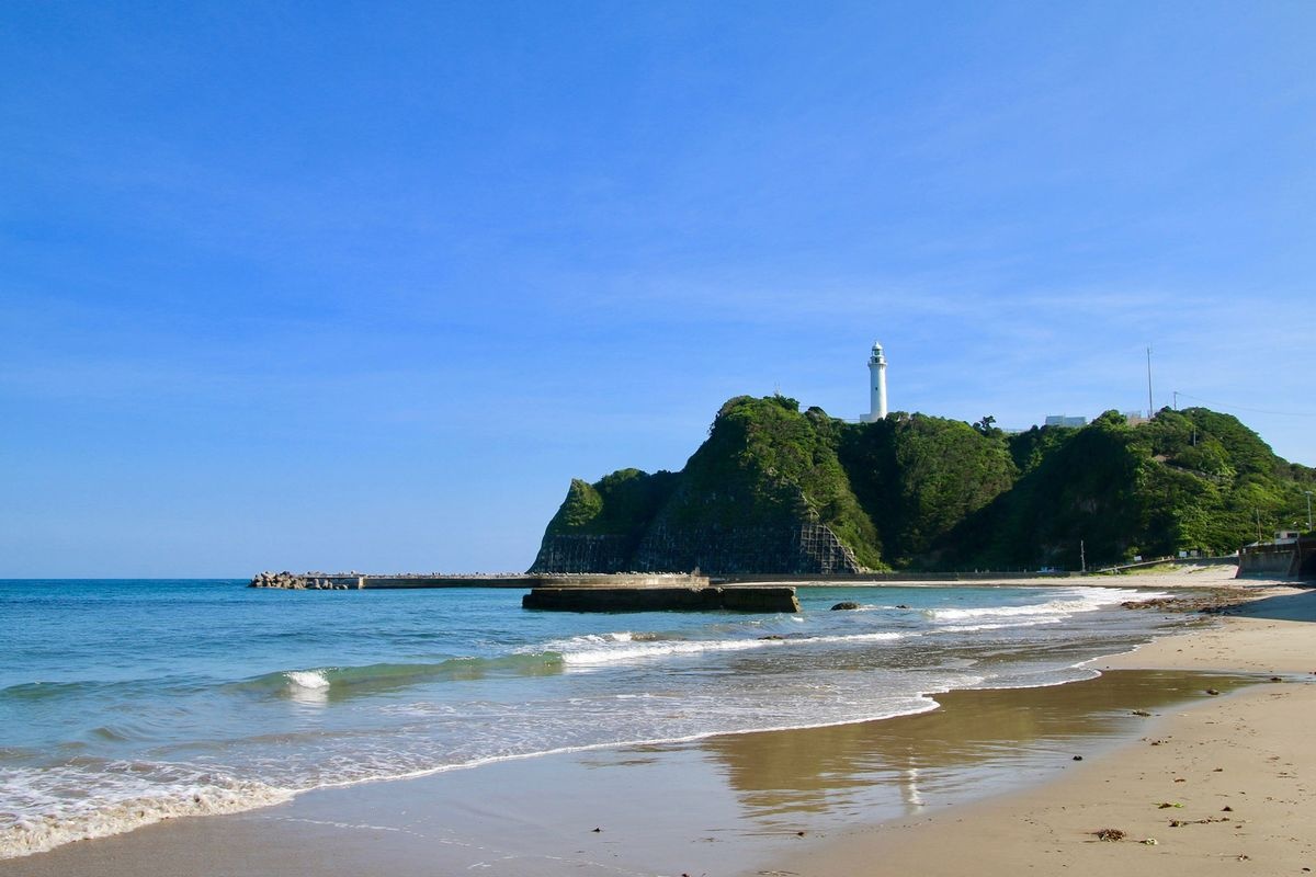 ประภาคารชิโอยะซากิ (Shioyasaki Lighthouse)