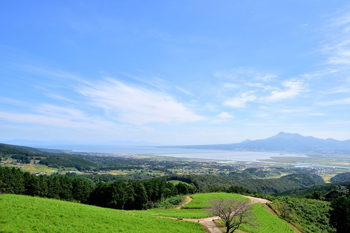 白木峰高原 (Shirakimine Highland)