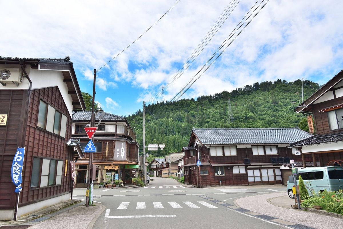 白峰传统建筑群保存地区