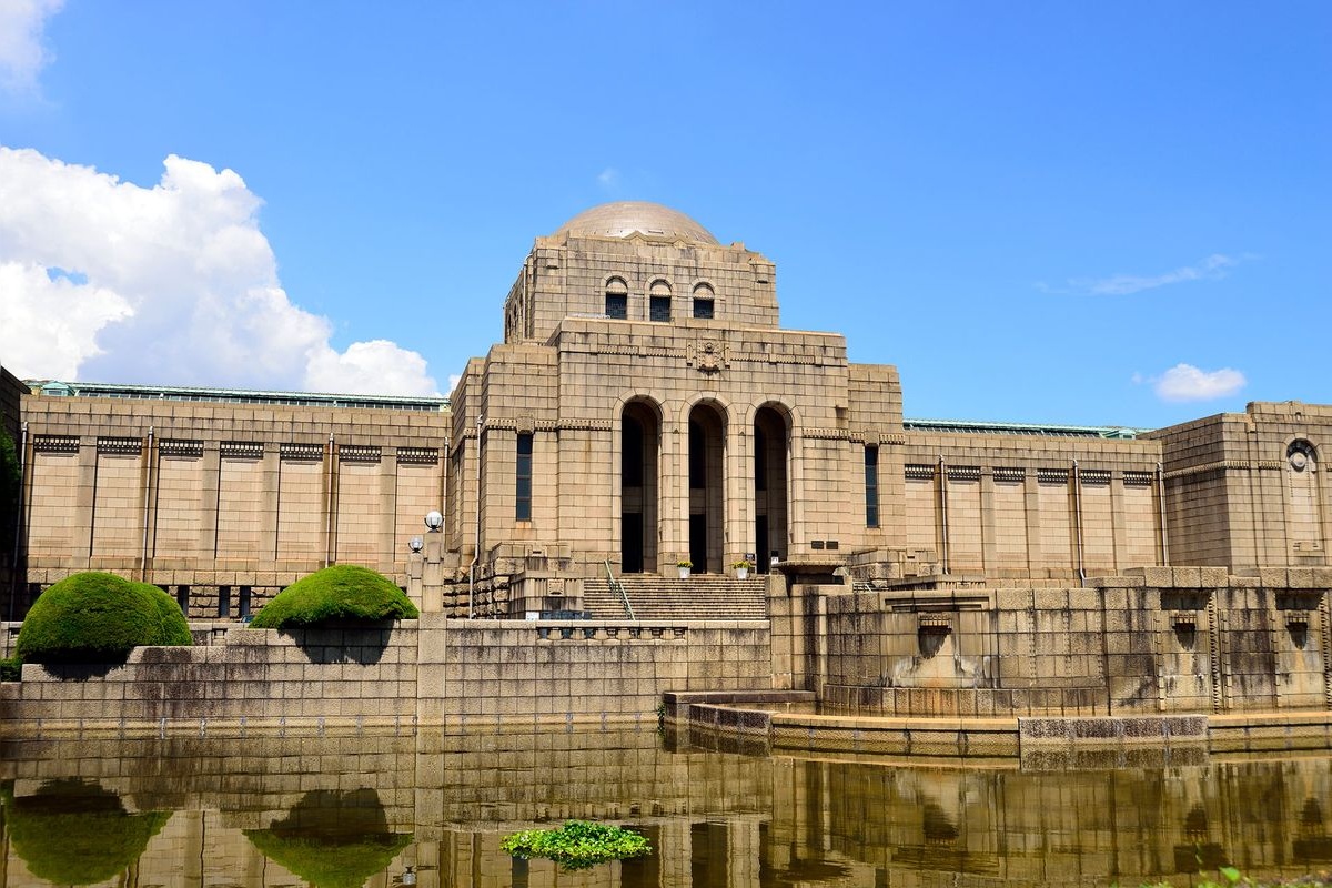 Shutoku Memorial Picture Gallery