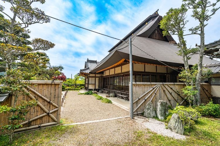 Sumiyoshi Jinja Shrine