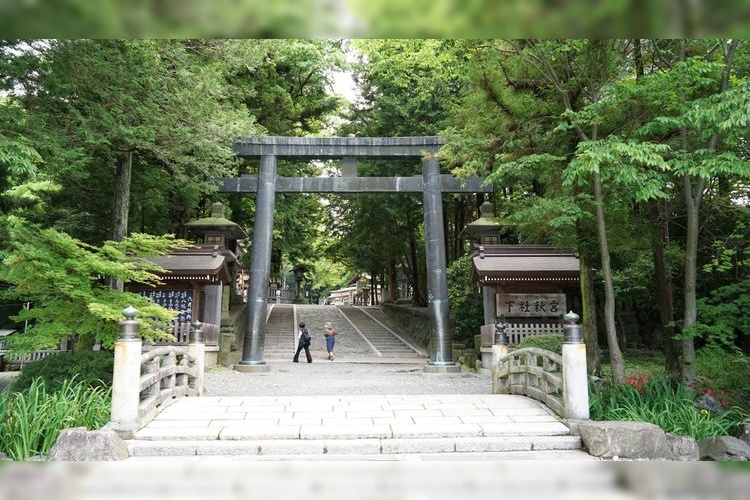 스와 대사 시모샤 아키미야 (Suwa Taisha Shimosha Akumiya)