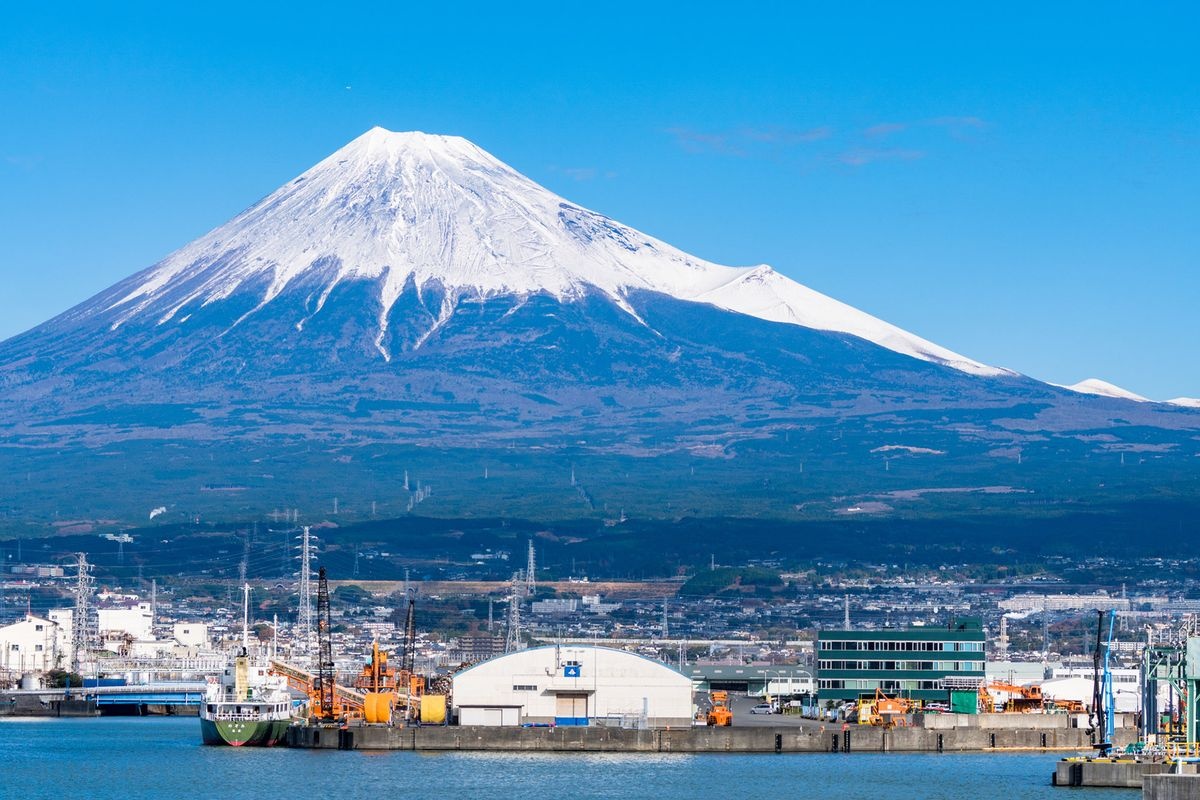 ท่าเรือประมงทาโกโนอุระ (Tagonoura Fishing Port)