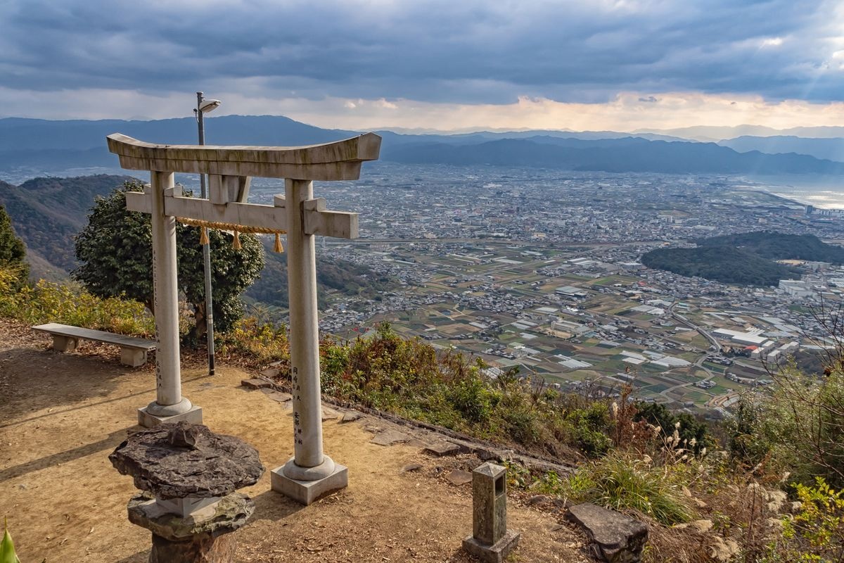 高屋神社(稻積大社)