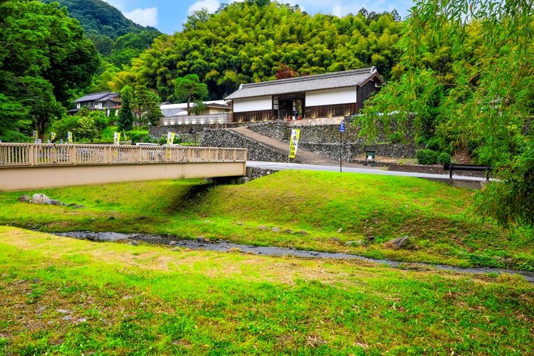 โบราณสถานทาคายามะฉะ (Takayama-sha Site) 2