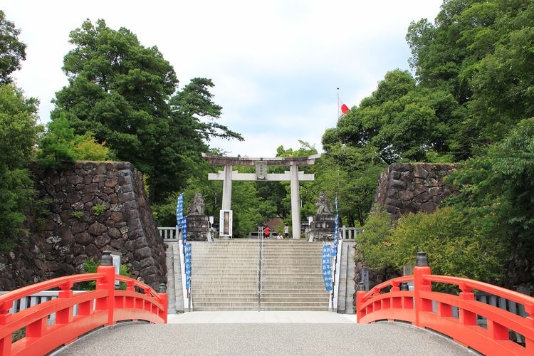 武田神社(躑躅ヶ崎馆)