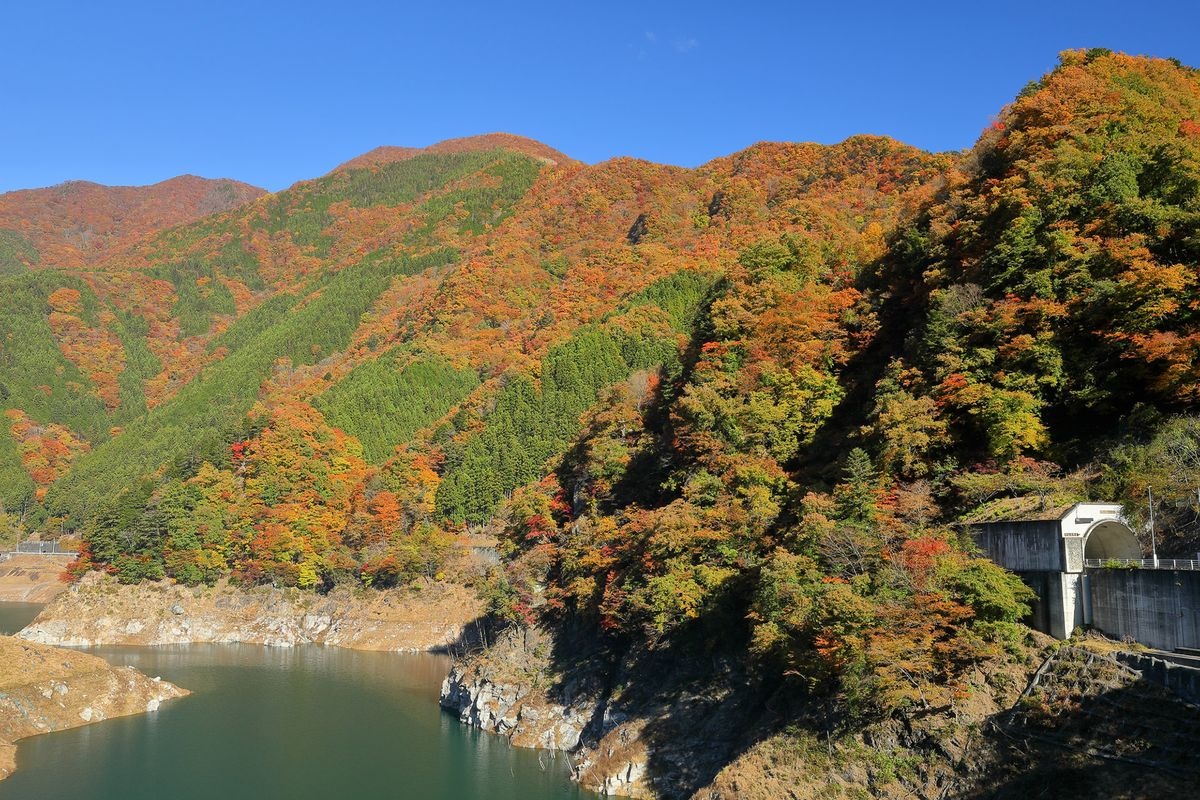 타키자와 댐 (Takizawa Dam)