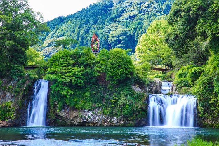 Cascada Todoroki y Parque Todoroki