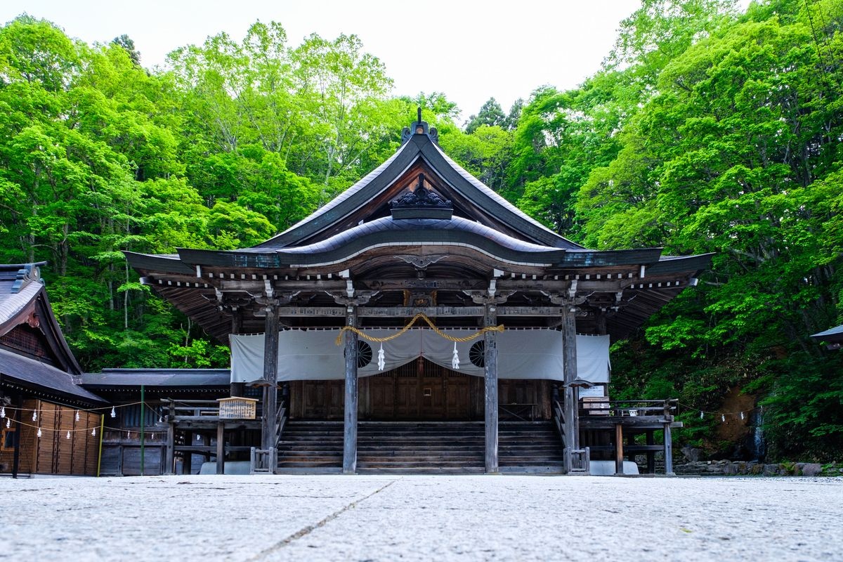 Togakushi Nakasha Shrine