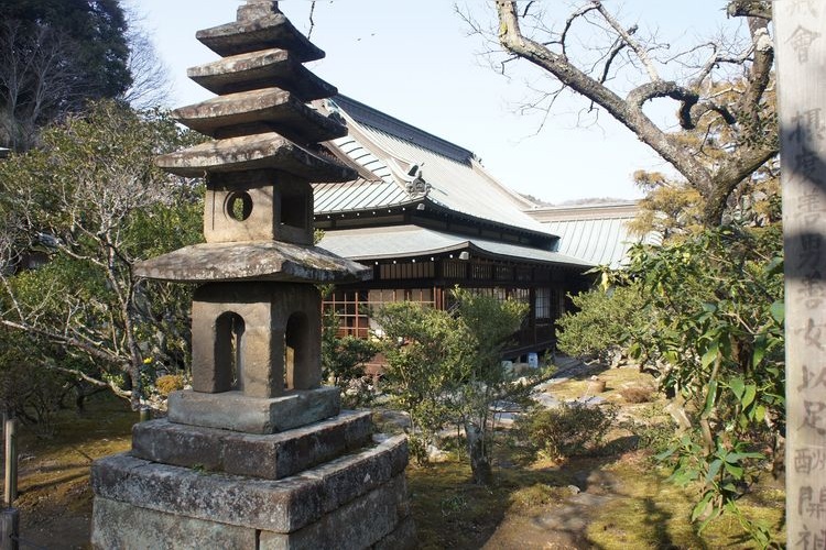 Tokeiji Temple