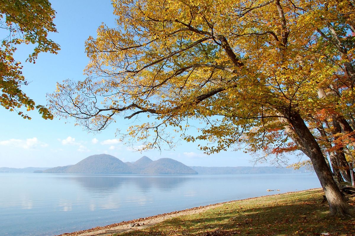Tōya-ko (Lake Tōya)