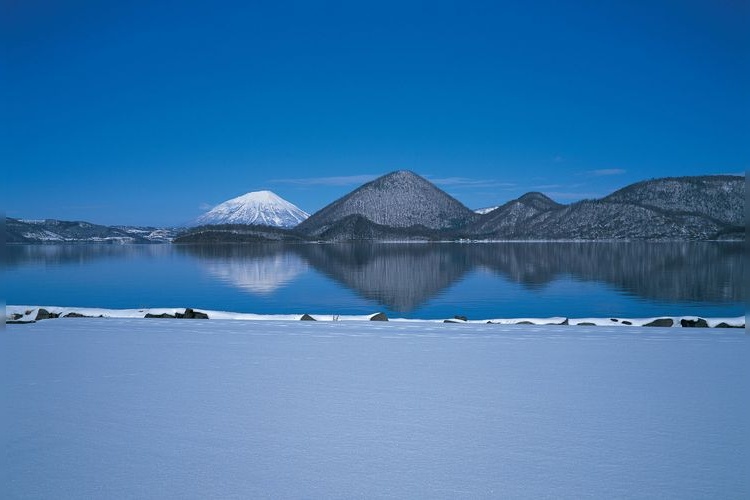 Tōya-ko (Lake Tōya)